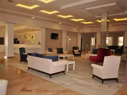 کلی ریزورت مارماریس